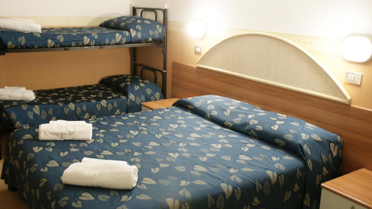 Hotel Verudella Rimini Exteriör bild